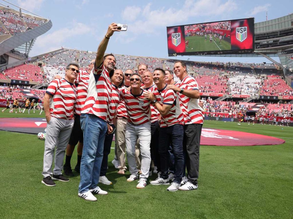 Hugo Pérez homenaje con Estados Unidos. Foto USMNT