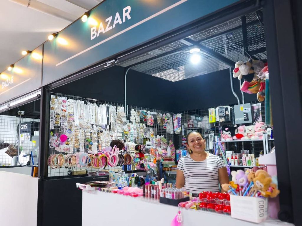 La infraestructura busca mejorar las condiciones para comerciantes, compradores y visitantes en uno de los principales centros de actividad económica del municipio.