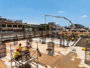 Nuevo Mercado de Santa Ana avanza con trabajos de colado