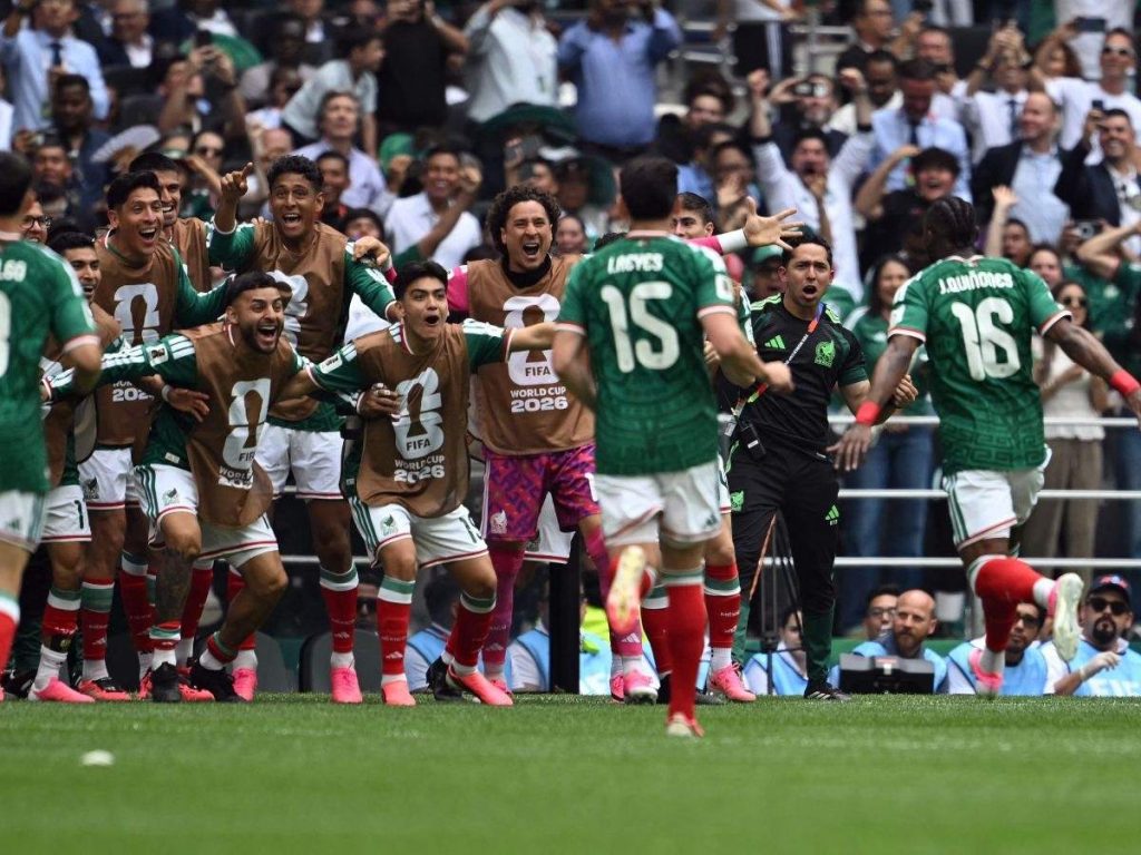 Celebración de México contra Sudáfrica. Foto AFP