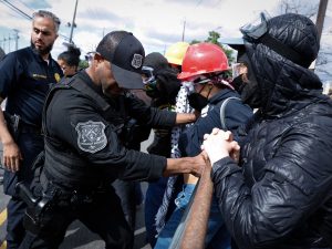 Estados Unidos aprueba $70,000 millones para ofensiva migratoria
