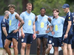 La selección de Inglaterra denunció el robo de botas y balones antes de su primer entrenamiento en Kansas City.