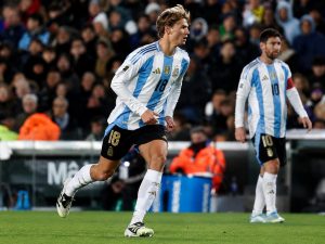 nico-paz-mundial-argentina-mediocampista
