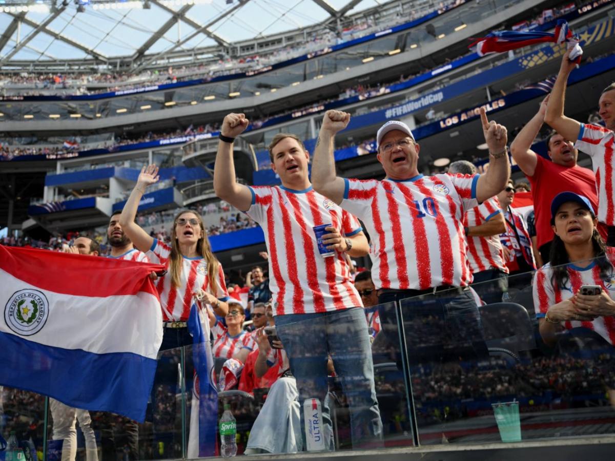 paraguay aficion inauguracion