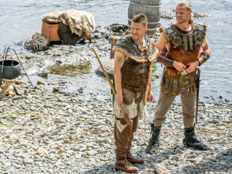 Los jugadores de Noruega posaron caracterizados como vikingos en una producción especial realizada antes de viajar al Mundial 2026. Foto/ Cortesía IG