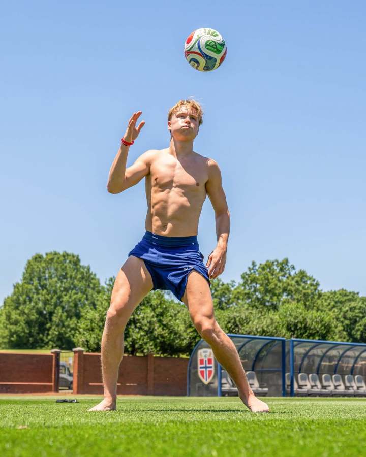 Los futbolistas noruegos trabajan en su adaptación a las altas temperaturas que enfrentarán durante el Mundial 2026.