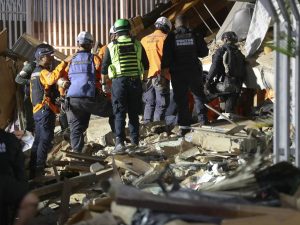 Venezuela declara estado de emergencia tras terremotos y cierra principal aeropuerto