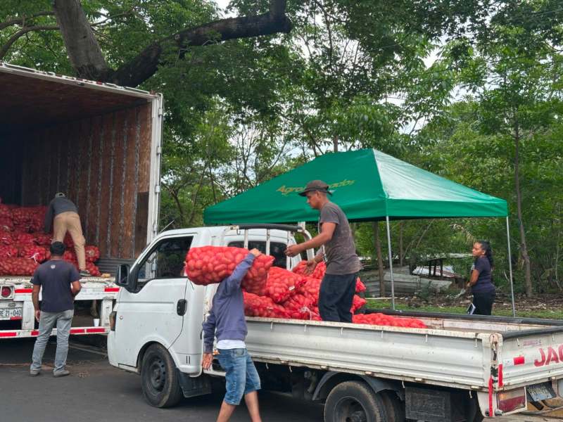 El nuevo punto de venta busca garantizar precios accesibles para los consumidores sonsonatecos.