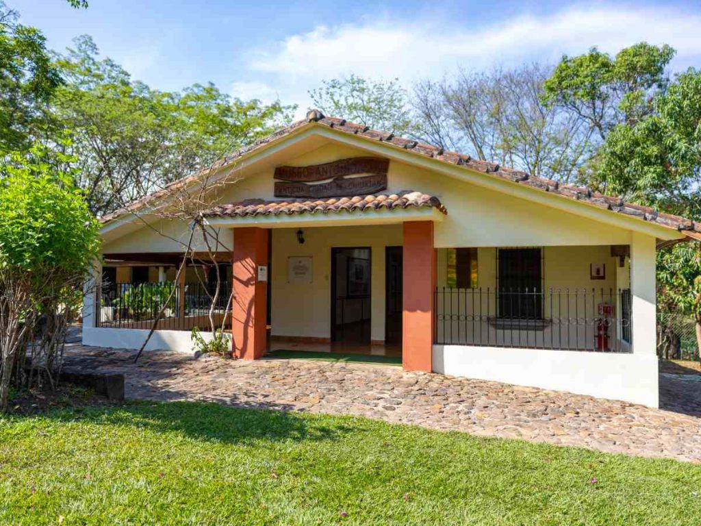 Cihuatán amplía su propuesta con recorridos, talleres y servicios pensados para disfrutar la historia de forma cómoda y accesible.
