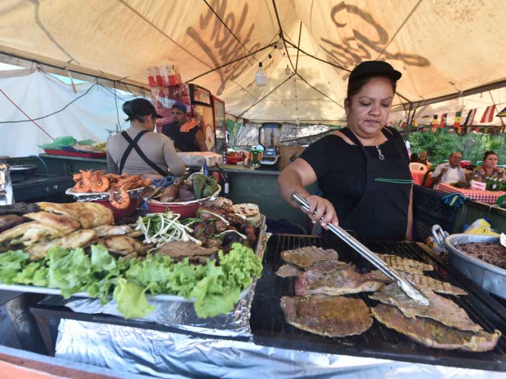 Encuentra deliciosos platos de carne desde $5 hasta $7.