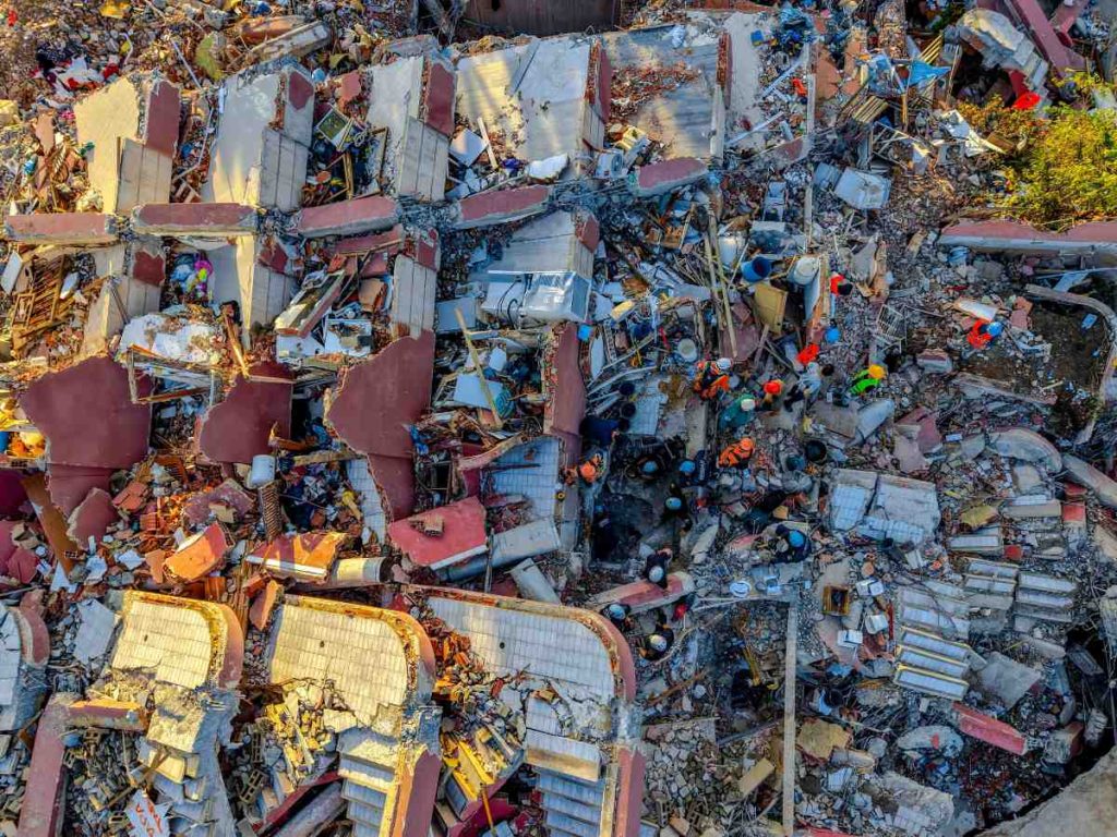 terremoto-en-venezuela, equipos-tácticos, búsqueda-de-sobrevivientes, emergencia-en-venezuela