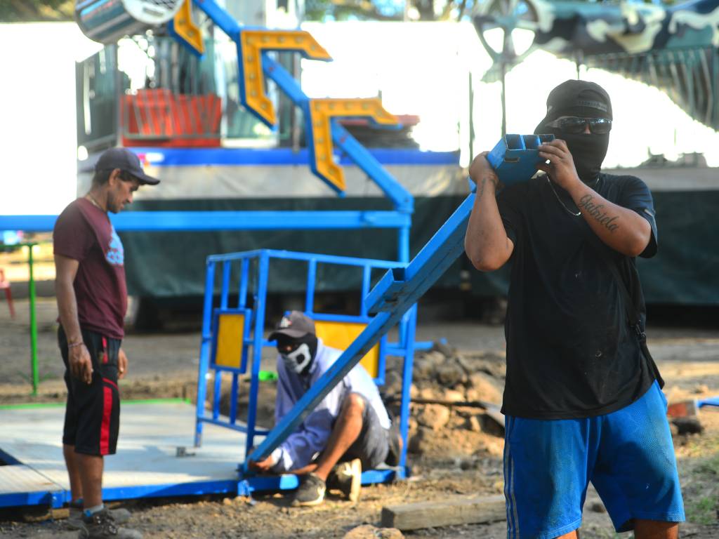 SANTA ANA.— Las festividades más esperadas de la Ciudad Morena están a punto de encender motores. Este próximo domingo 12 de julio se llevará a cabo la gran inauguración oficial del Campo de la Feria de Santa Ana, ubicado en los predios de la exterminal de buses Carcagua, sobre el kilómetro 67 del by-pass a Metapán.