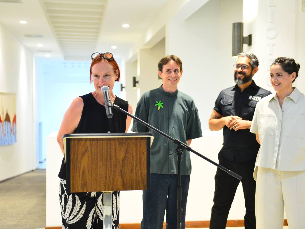 De Izq a Der. Elisabeth Piskernik, Markus Waltschacher, Jaime Izaguirre, curadores de las obras y Eugenia Lindo, Directora del Museo Marte.