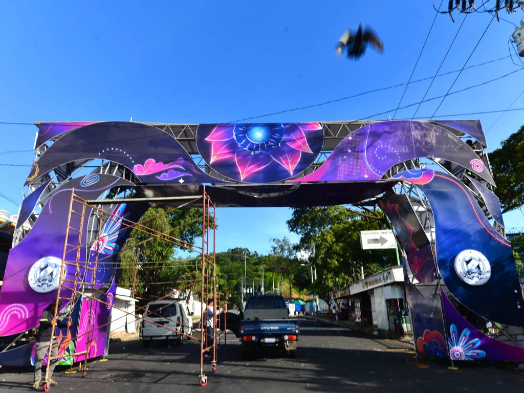 Un ingreso hacia los juegos mecánicos de Playland Park.