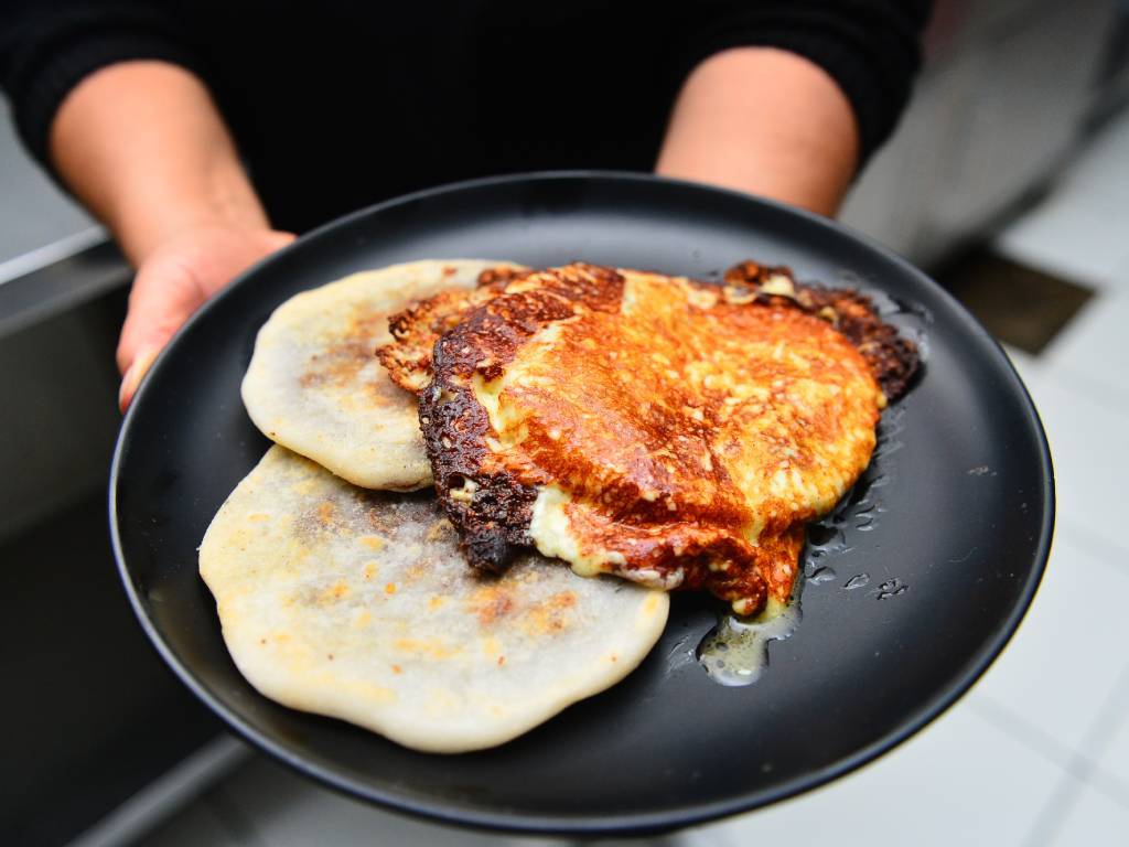 ¡El sabor de Metapán llega a Santa Ana con las pupusas de Sonia!