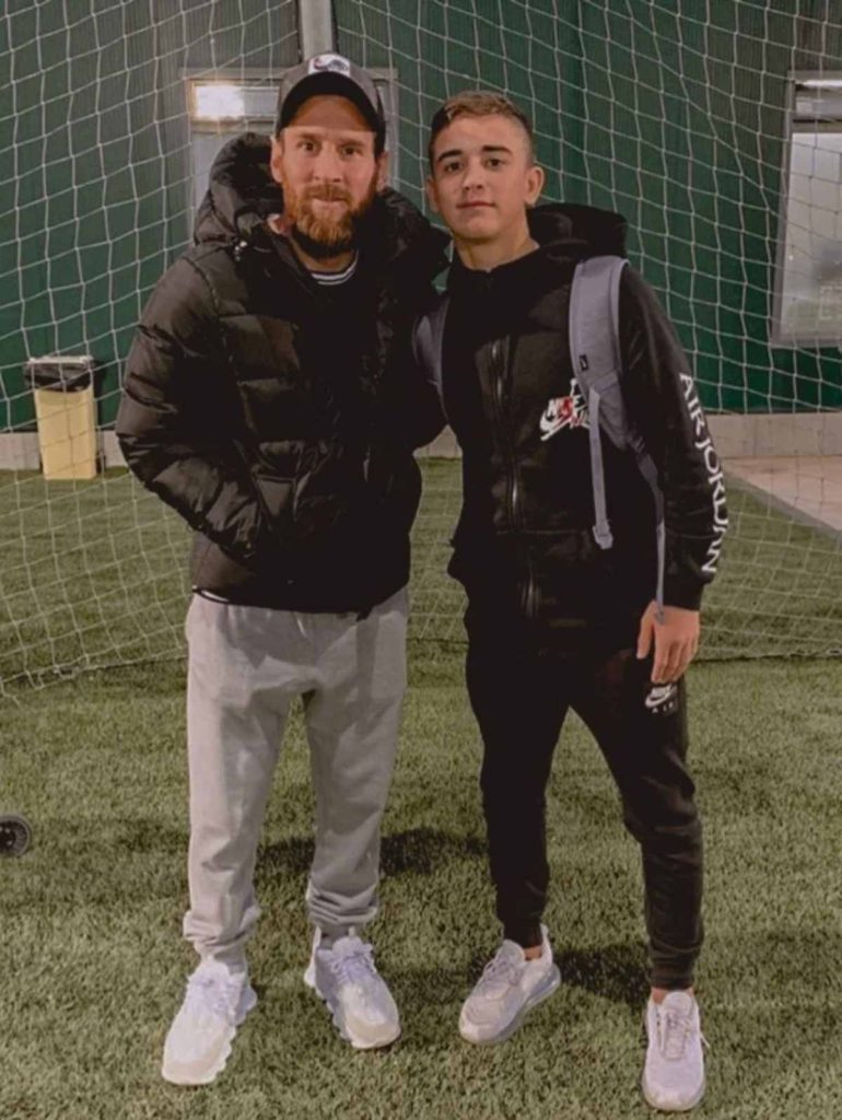 Lionel Messi en una fotografía con Gavi