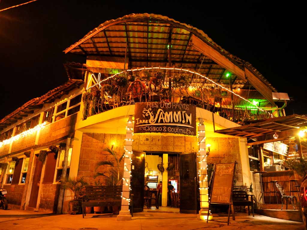 La fachada de Inna Jammin, un lugar ideal para reunirte con amigos.