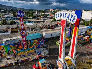 Sivarland-fiestas-agostinas-feria-ruedas-juegos-mecanicos