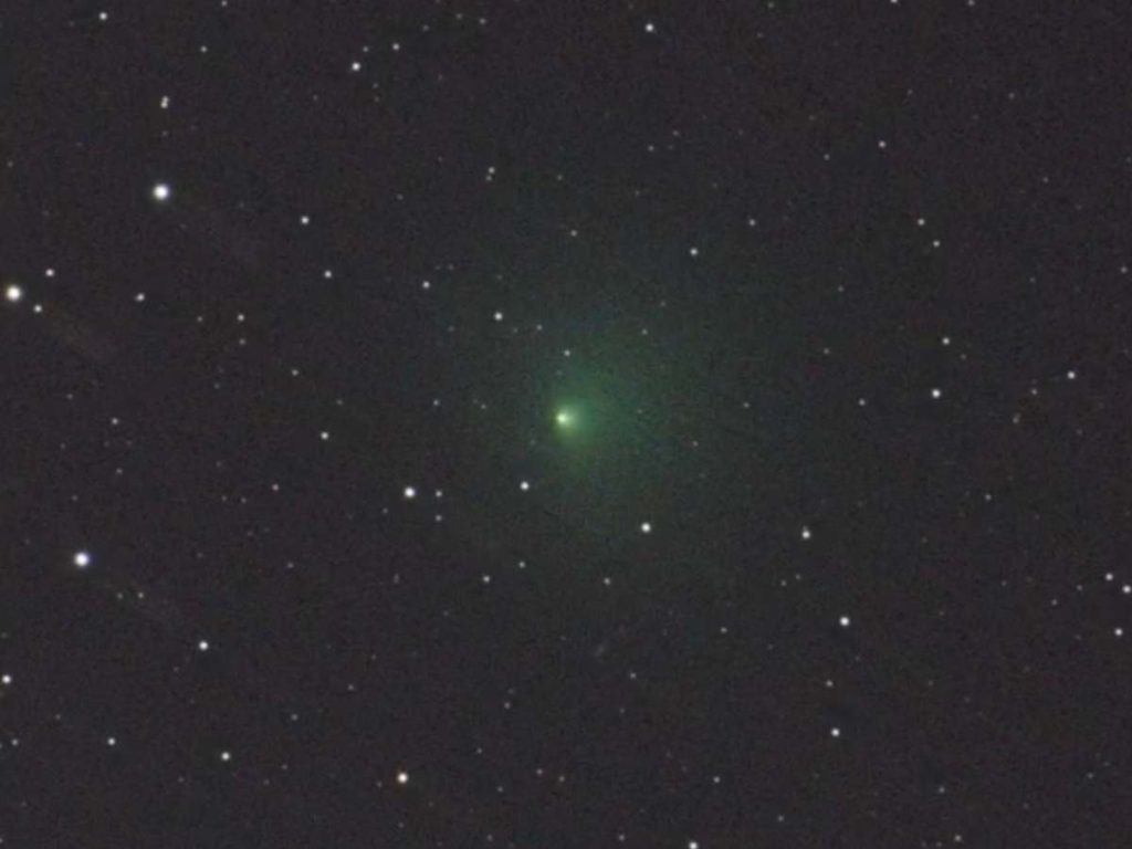 El cometa 10P/Tempel 2 regresa de visita. Foto/ NASA Sandro Fossi