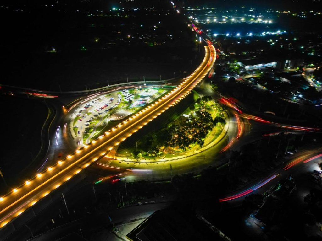 Vista aerea-desvío a San Juan Opico, el Parque Claudia Lars