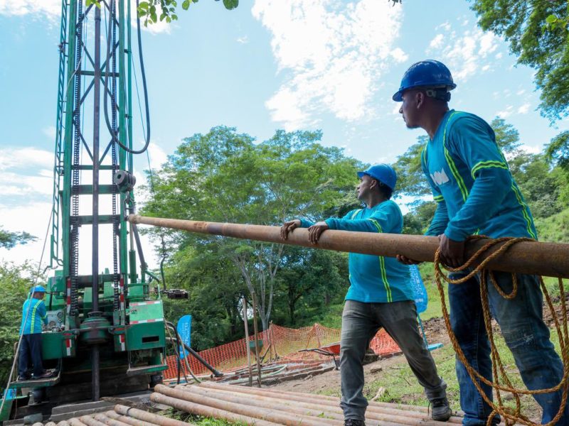 La Dirección de Obras Municipales construirá un sistema de agua potable en la colonia Villa Modelo, Morazán.