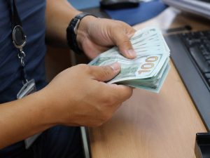 El aguinaldo podrá entregarse desde el 20 de octubre.