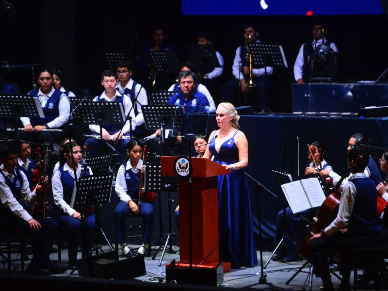 La Embajada de Estados Unidos en El Salvador conmemoró los 250 años de independencia estadounidense con una recepción oficial junto a invitados especiales.
