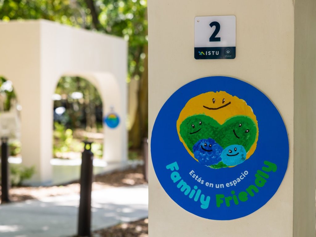 El destino dispone de áreas accesibles para sus visitantes.