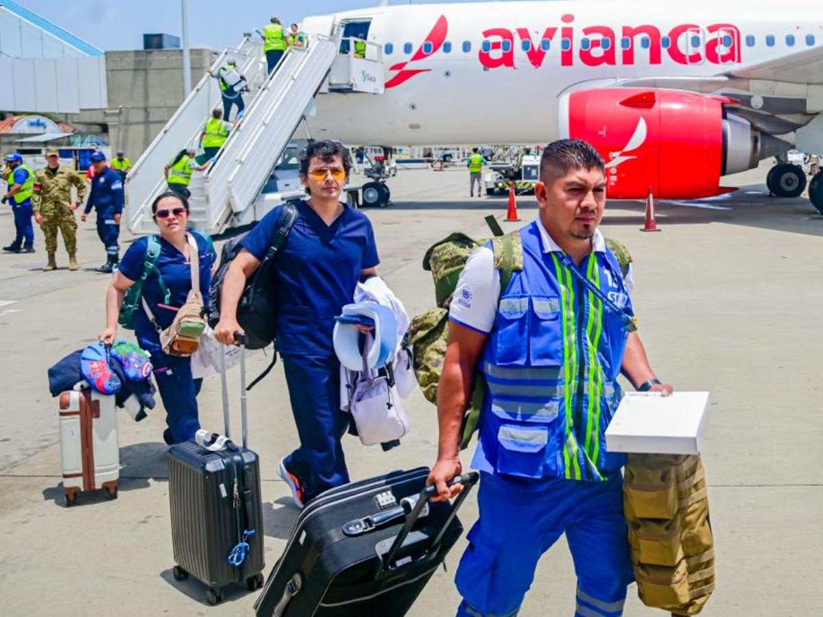 El Salvador envía más personal y ayuda humanitaria a Venezuela