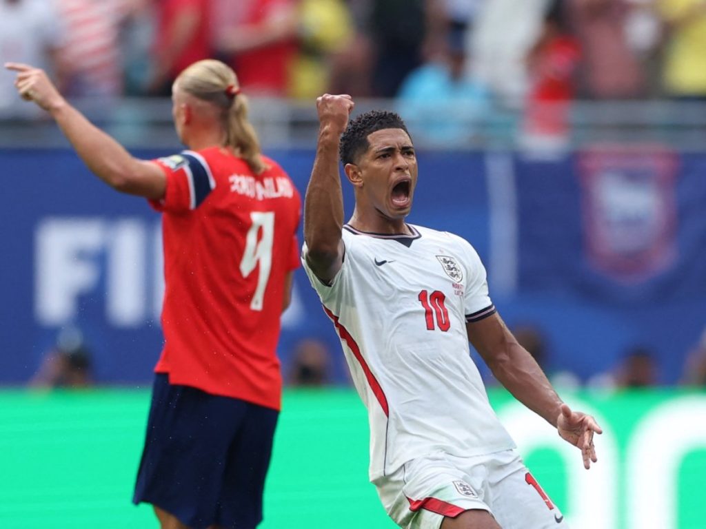 Jude Bellingham celebra su gol contra Noruega. Foto AFP