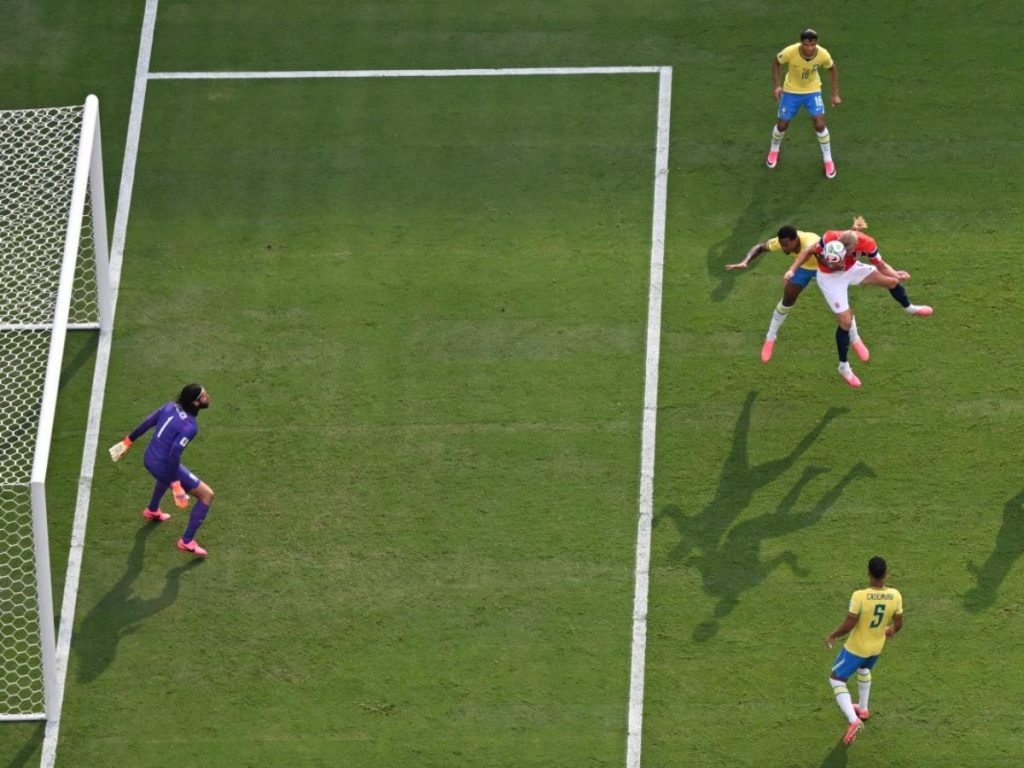 Momento del primer gol de Haaland ante Brasil. Foto AFP