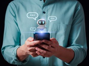 La Alcaldía de San Salvador Centro habilitó un chatbot de WhatsApp en el número 7717-0000