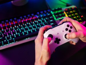 Jóvenes de entre 17 y 25 años podrán inscribirse en un curso gratuito de creación de videojuegos que iniciará el 7 de julio en la Biblioteca Digital Satélite.