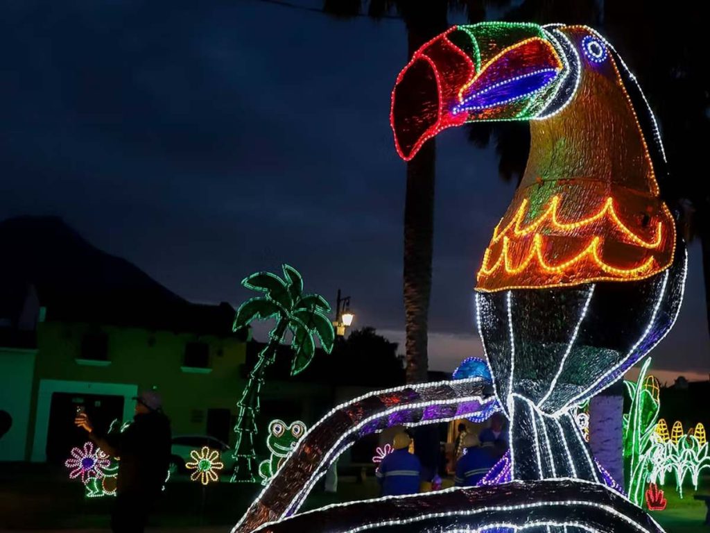 El Festival de la Luz 2026 volverá a iluminar los monumentos y calles de Antigua Guatemala con espectáculos de videomapping. Foto: Festival de la Luz.