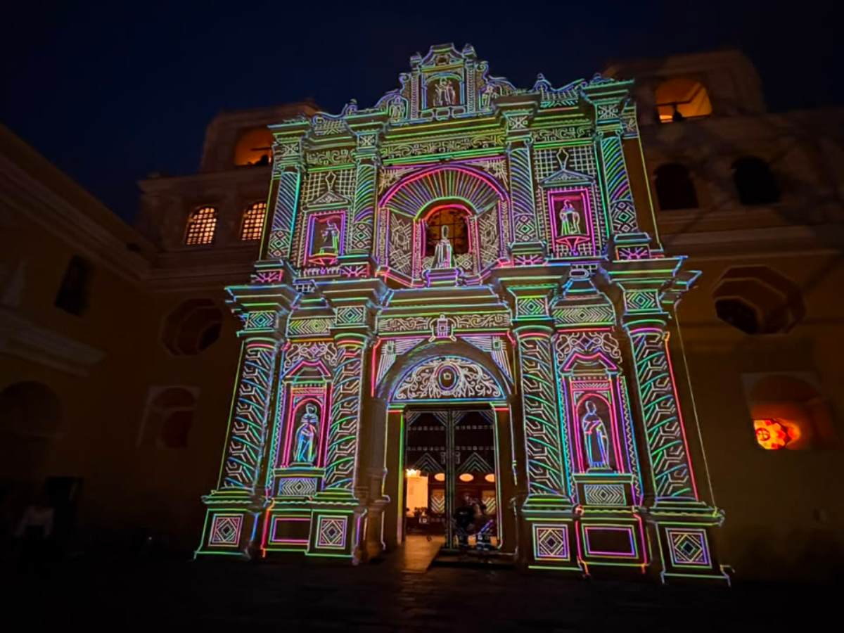 festival-luz-antigua-guatemala-turismo07