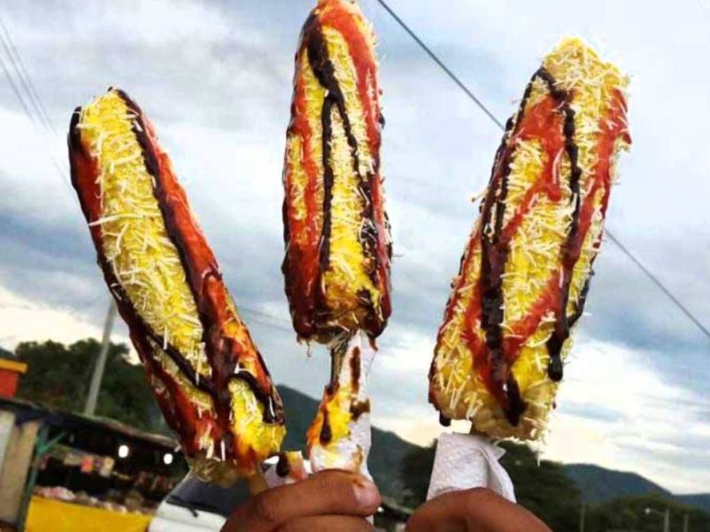 Las Fiestas Agostinas son una de las tradiciones más representativas de El Salvador con sus elotes locos y las ruedas.
