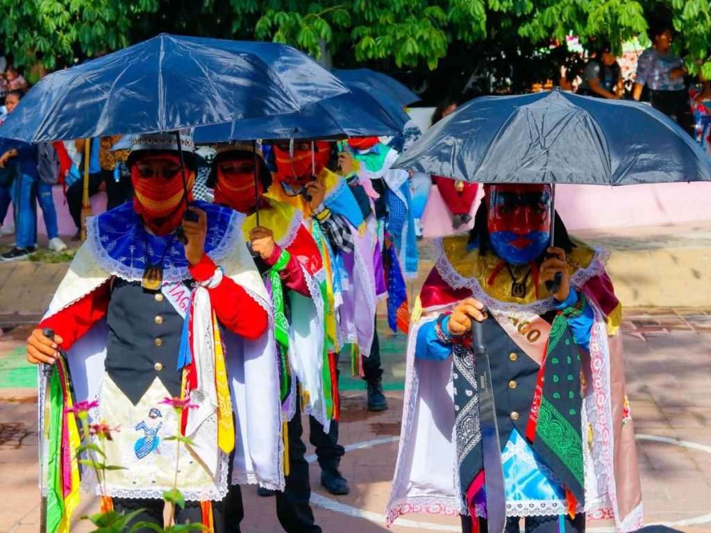 Santiago Texacuangos ofrece una semana de tradiciones, cultura y entretenimiento familiar.
