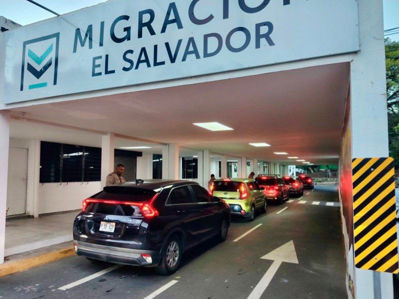 Las fronteras terrestres de El Salvador con Guatemala y Honduras mantienen distintos horarios de atención durante las vacaciones agostinas.