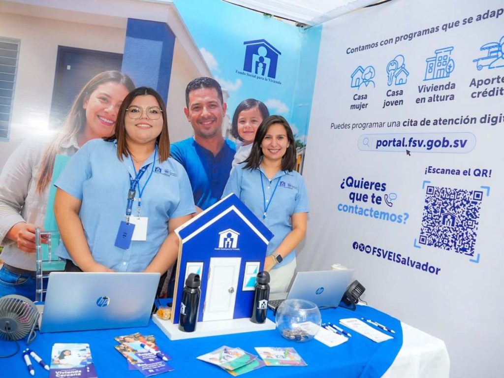 Los asistentes pueden conocer casas y apartamentos nuevos, además de recibir asesoría personalizada sobre alternativas de financiamiento para adquirir una vivienda.
