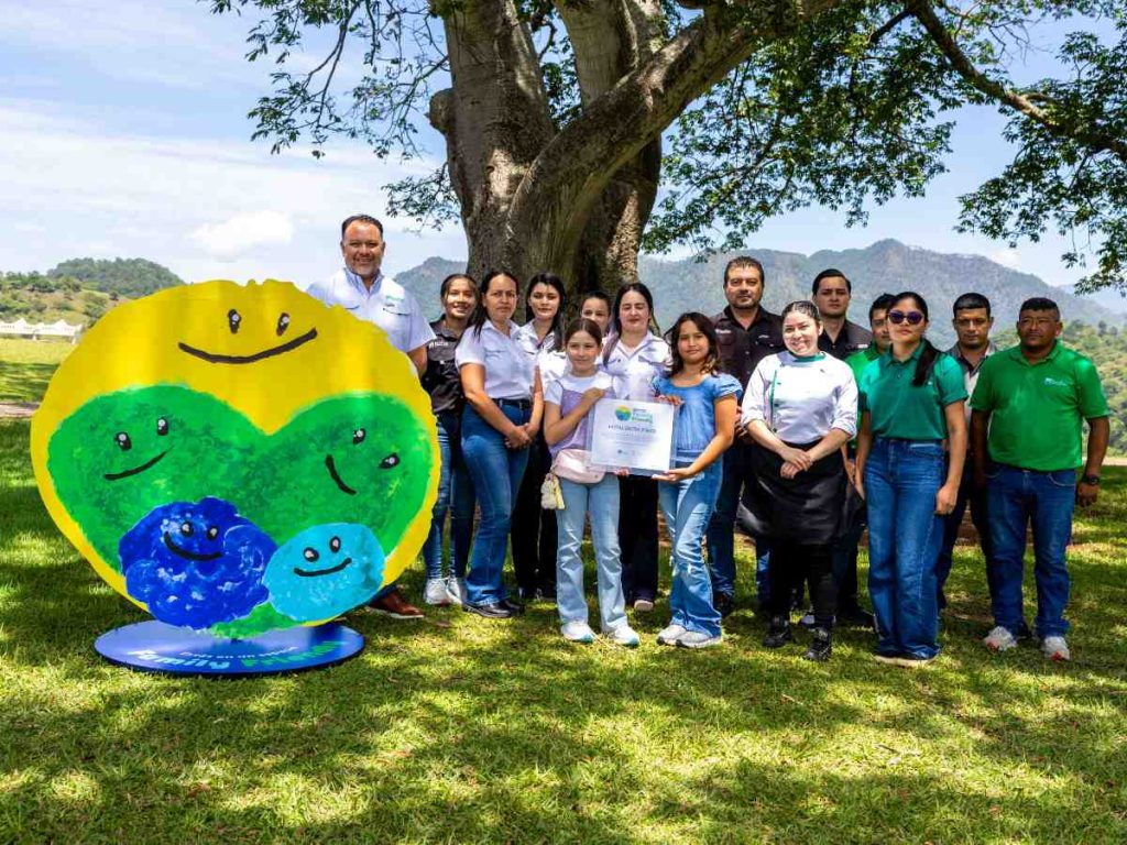El sello Family Friendly reconoce seguridad, accesibilidad y atención familiar.