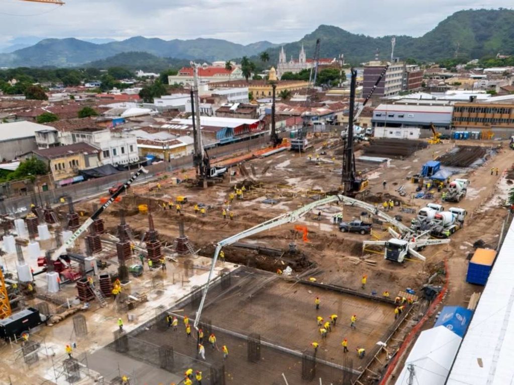 El nuevo mercado busca ofrecer espacios más adecuados para comerciantes y usuarios de Santa Ana. Foto: cortesía