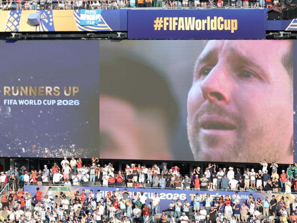 Messi reacciona este domingo, en el partido de la final del Mundial de la FIFA 2026 entre España y Argentina en el estadio MetLife en Nueva Jersey (Estados Unidos). EFE/EPA/SARAH YENESEL