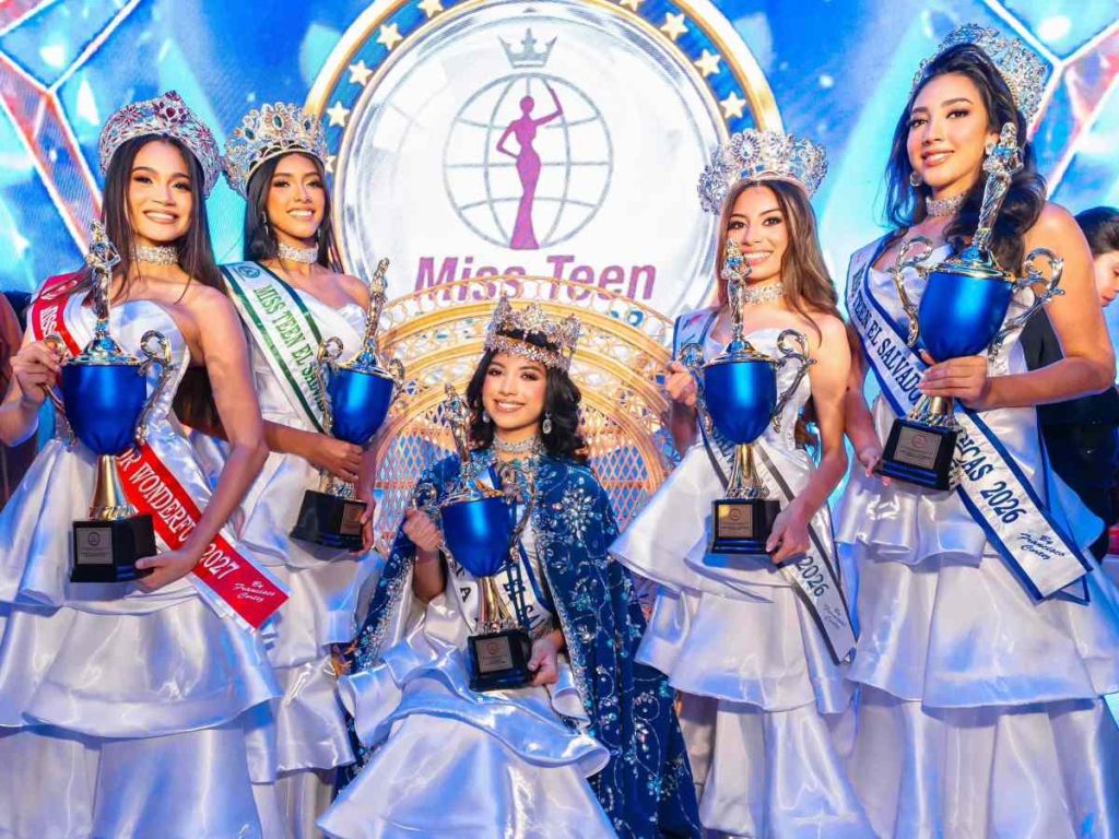 Paola Sofía Huete fue elegida como Miss Teen El Salvador 2026 durante una gala cargada de elegancia.