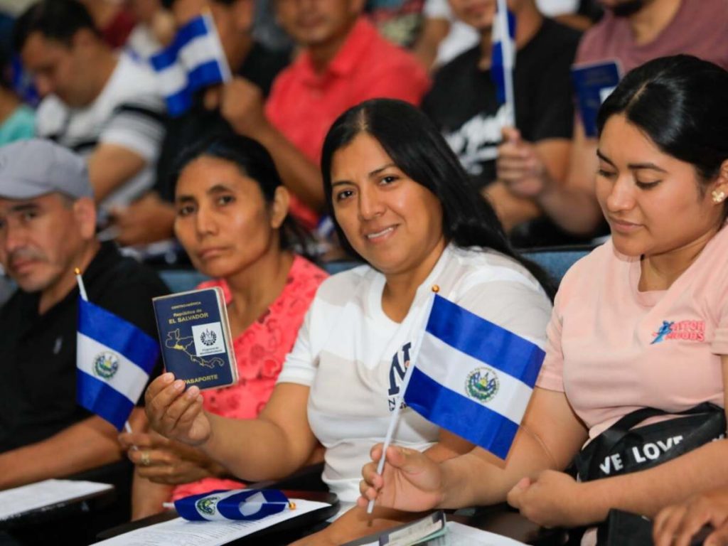 Beneficiarios del Programa de Movilidad Laboral partirán en los próximos días hacia Estados Unidos para desempeñarse en la industria pesquera.