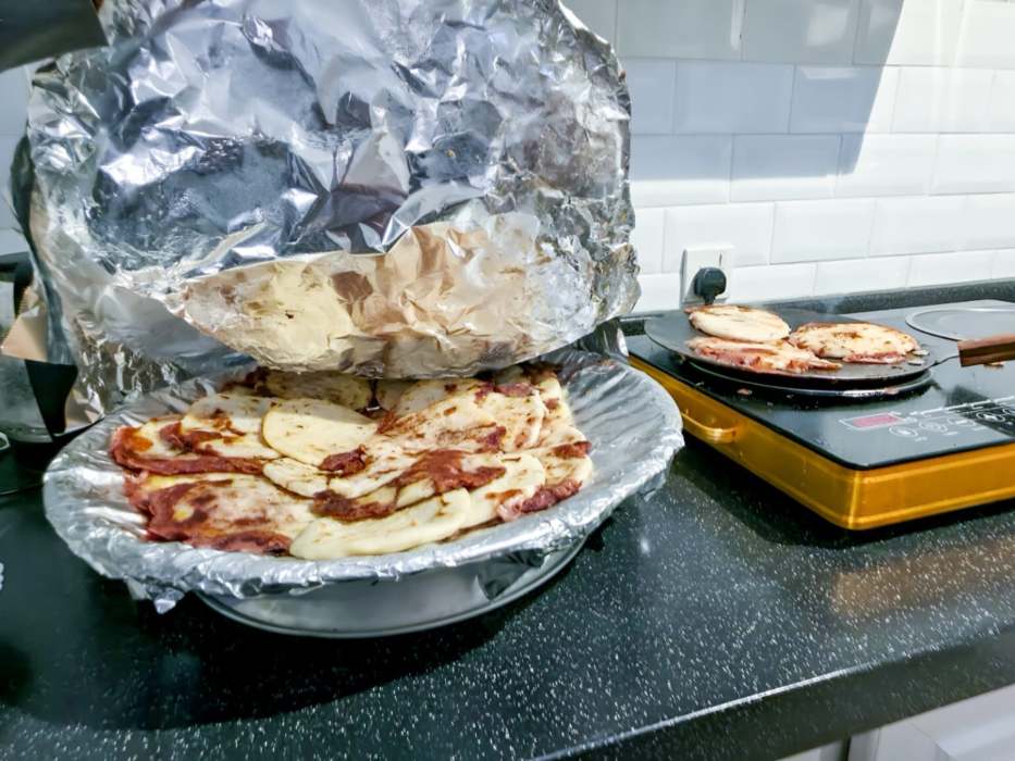 Las pupusas fueron protagonistas de una jornada gastronómica que buscó promover la cultura salvadoreña en Arabia Saudita. Foto/ Cortesía