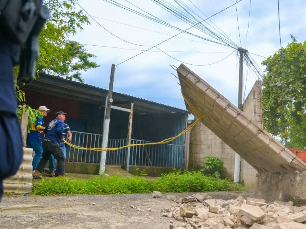 retiro-demolición-muro