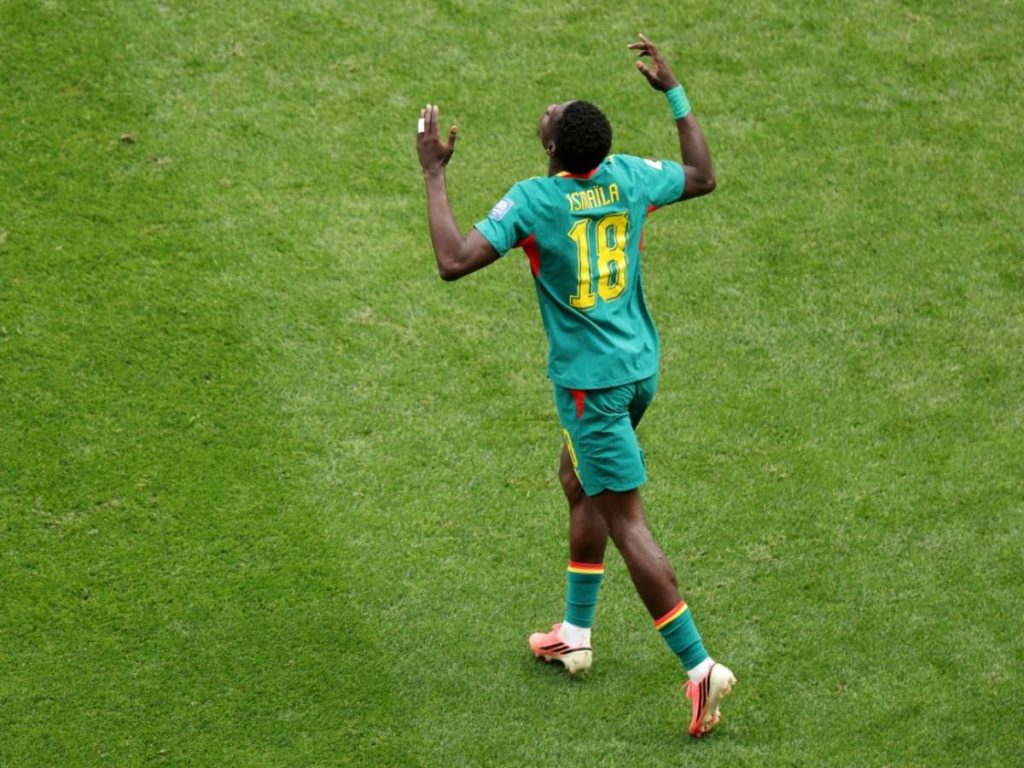 Ismaila Sarr celebra su gol ante Bélgica. Foto AFP