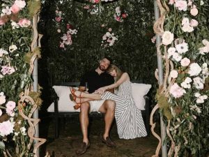 Taylor Swift y Travis Kelce ya se habrían casado en una boda privada, según medios