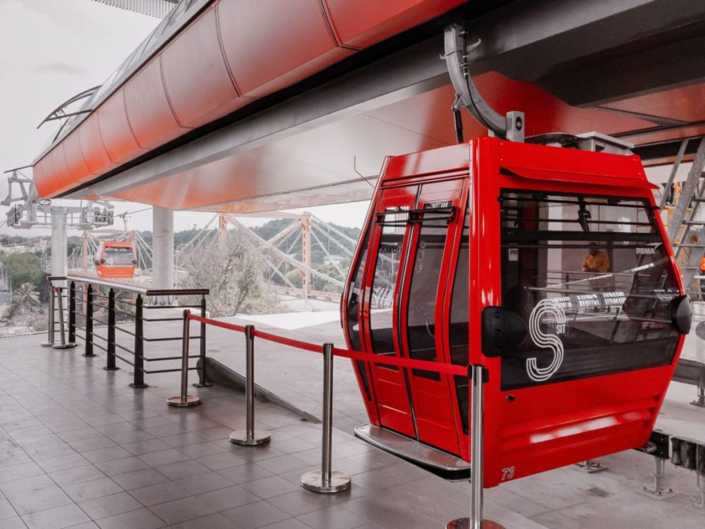 También se suma el Teleférico de Santiago de los Caballeros, inaugurado más recientemente.
