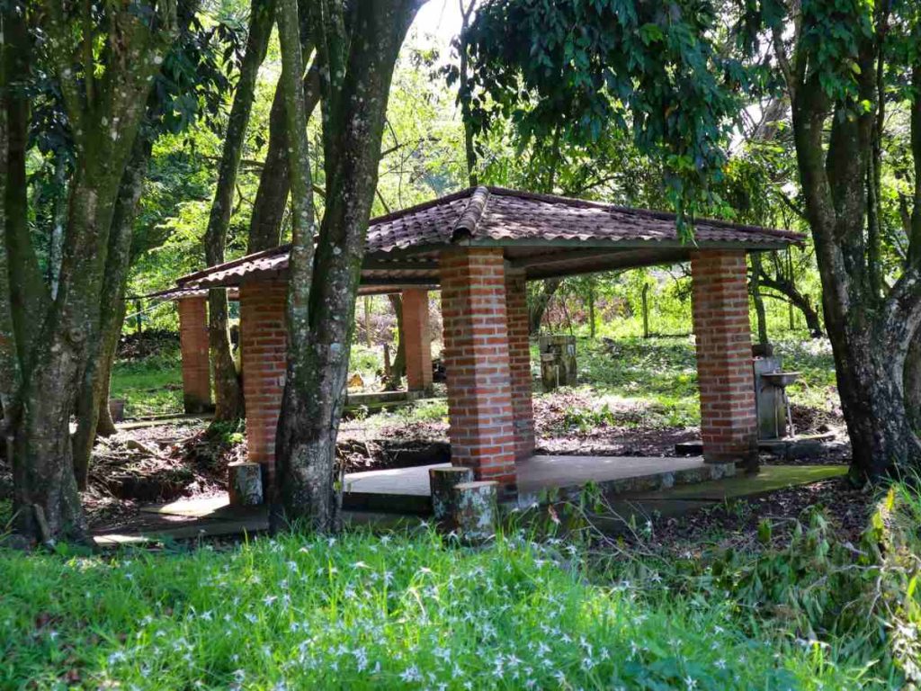 Un destino económico para refrescarse y relajarse.
